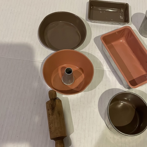 Vintage kids toy 10pc bake ware set very good condition - Picture 2 of 6